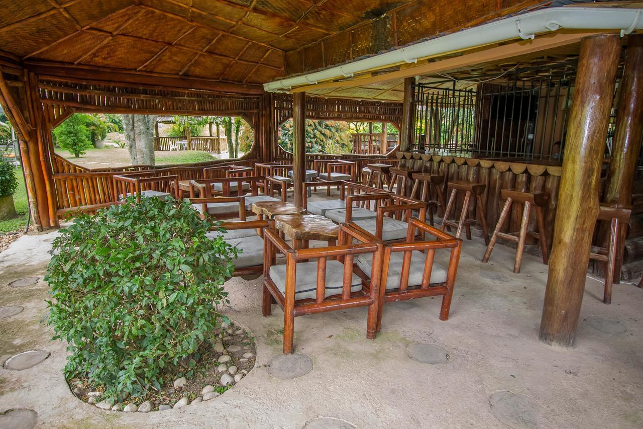 Tuzza Hotel Bushenyi ภายนอก รูปภาพ